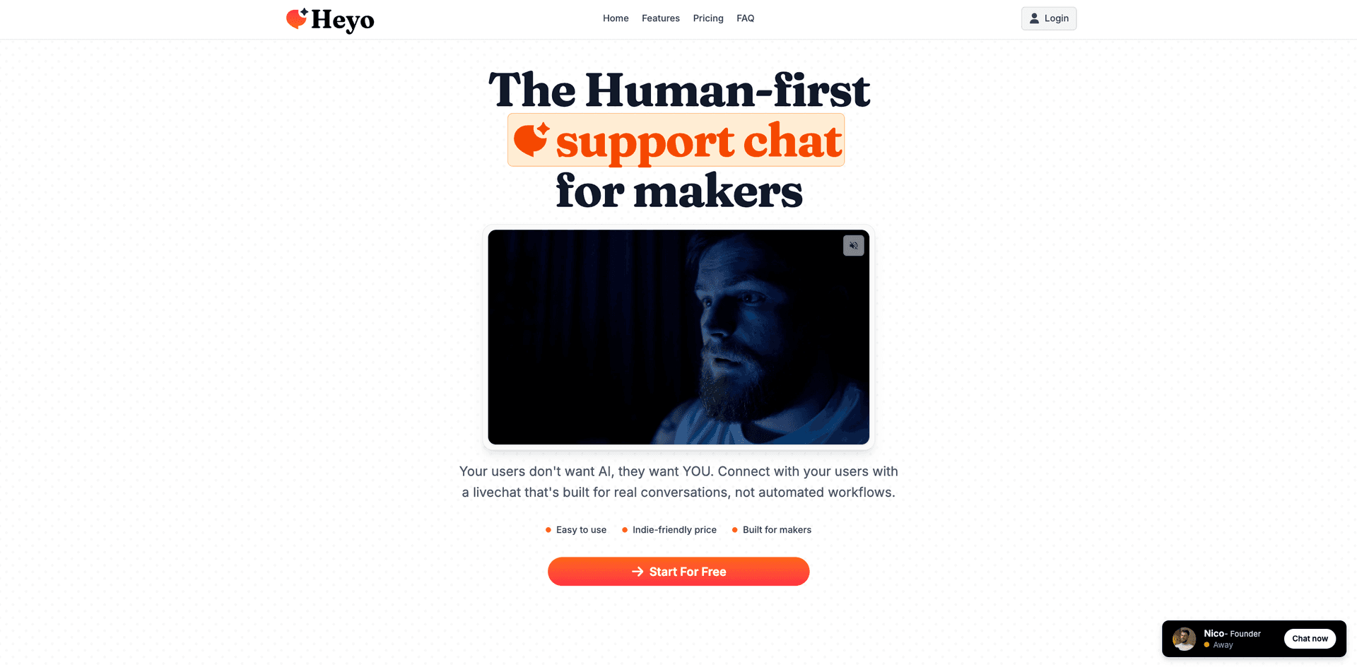 Human-first Support Chat for Makers product preview for startup listing on Aura++